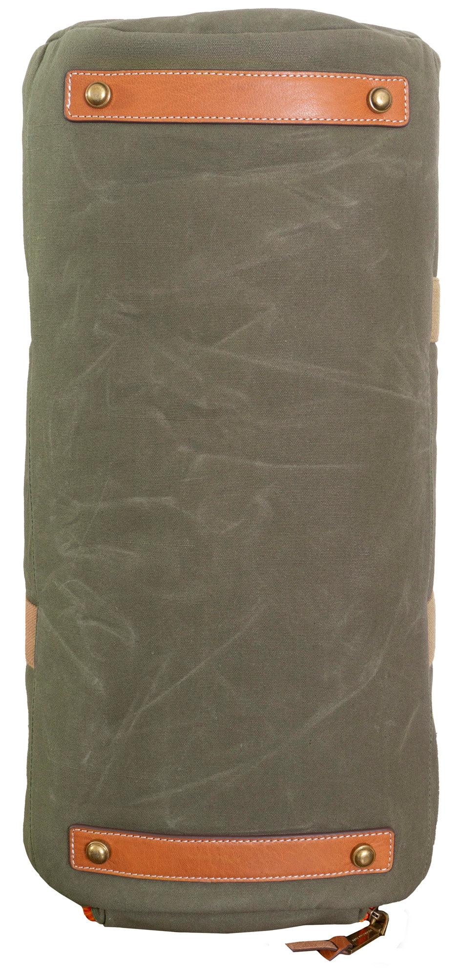 Voyager 20"Waxed Canvas Shoe Pocket Duffel