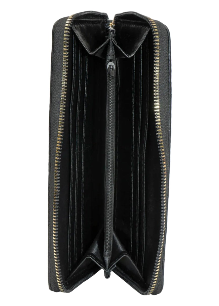 Rebecca & Rifka Smooth Tubular Quilt Medallion Zip Wristlet Wallet